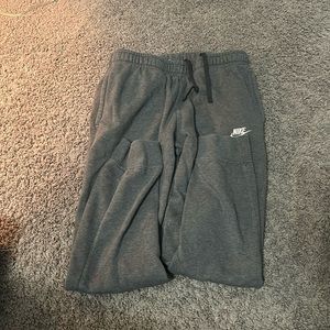 Men’s Medium Nike Sweats